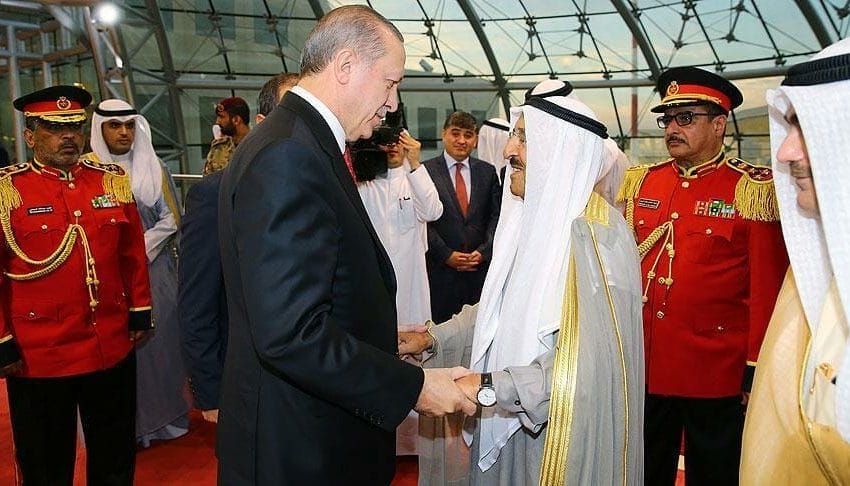 أردوغان يزور الكويت