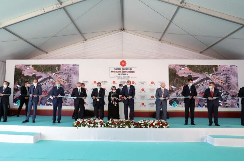  أردوغان يفتتح مستشفى جديدا: تركيا تستعد لدخول حقبة متطورة