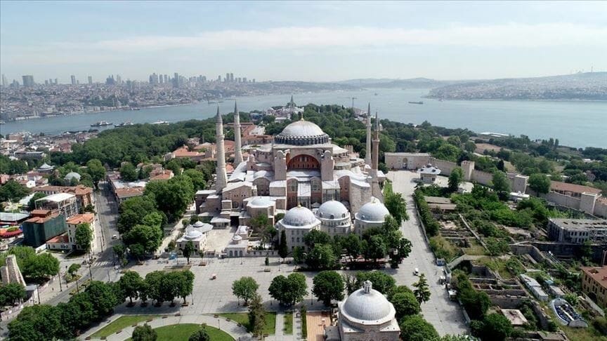  بأكثر من 4 أضعاف.. دور عبادة الأقليات في تركيا تفوق أي دولة غربية