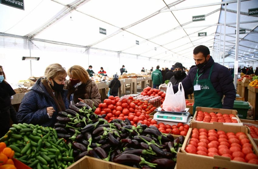  “تيكا” التركية تنشئ مركزا لبيع محاصيل الريف في العاصمة الأذربيجانية