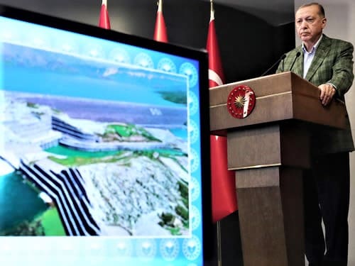 أردوغان يبين دور الطاقة الكهرومائية في تركيا