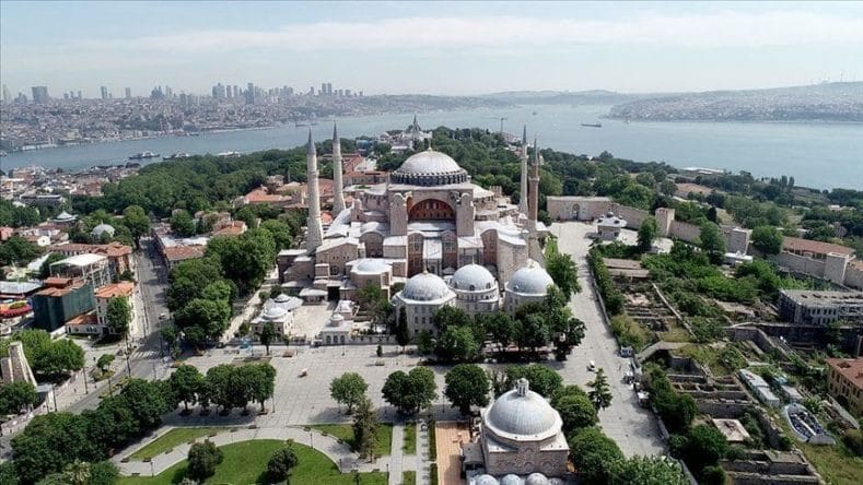 جامع آيا صوفيا - روائع من التاريخ العثماني