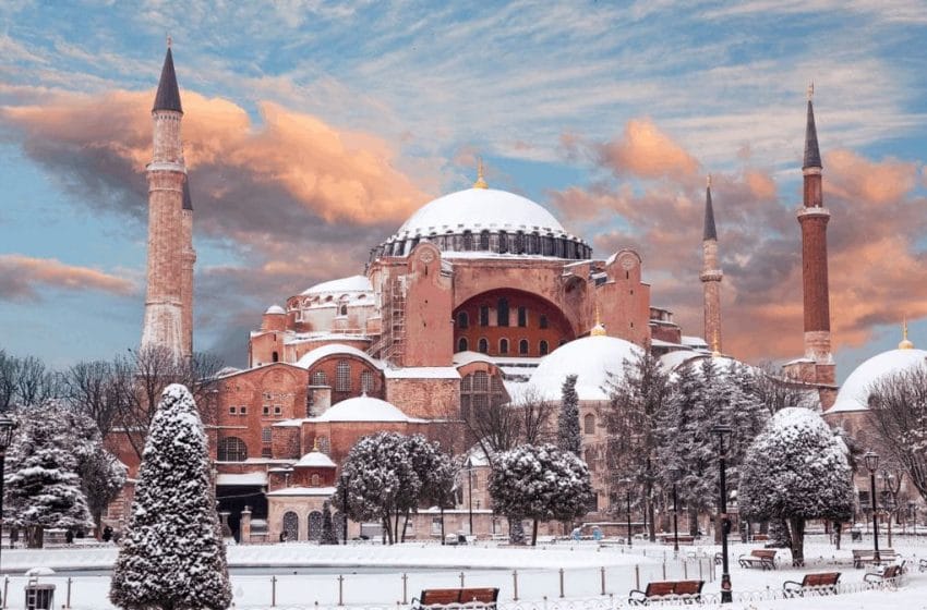  موعد تساقط الثلوج في إسطنبول