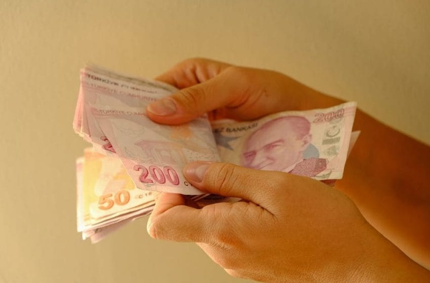  سعر الدولار في تركيا اليوم الثلاثاء 4-1-2022