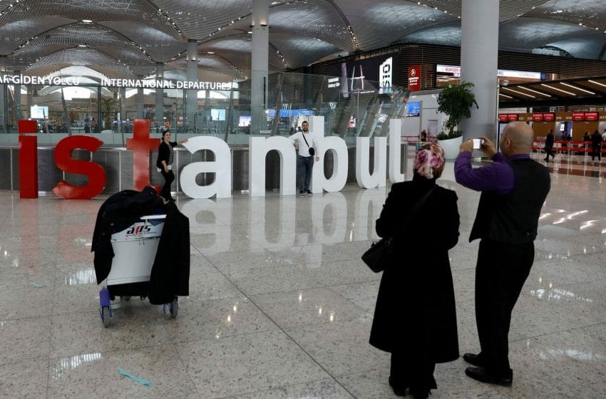  مطارات إسطنبول.. عبور قياسي للمسافرين خلال الربع الأول من 2022