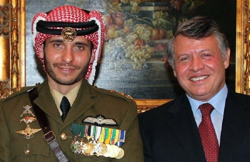 ملك الأردن عبد الله الثاني والأمير حمزة