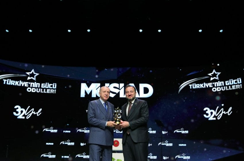 أردوغان في ذكرى تأسيس جمعية الموصياد.. يوزع جوائز قوة تركيا 2022